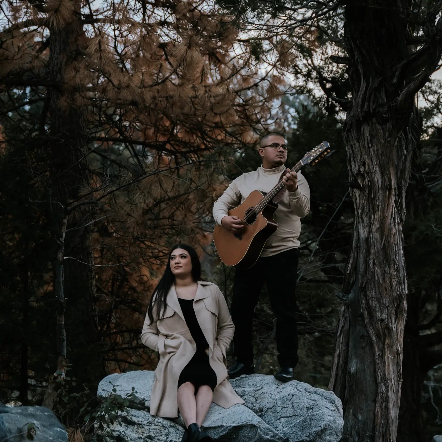 Intimate forest elopement with guitar, Forest Falls, California